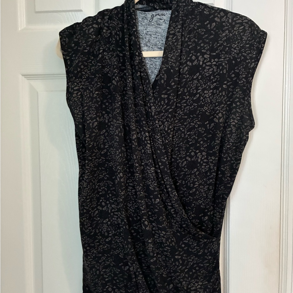 GNU Black and brown Textured Sleeveless Top size L